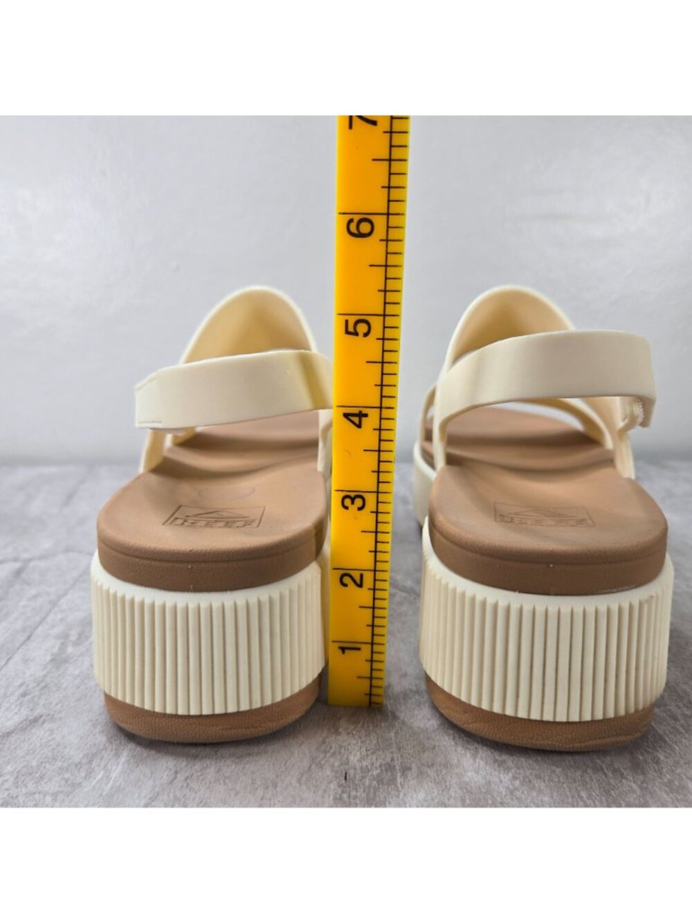 Reef Platform Sandal 10 Cream White Open Toe Chunky Summer Beach Slingback Wedge - Picture 4 of 12